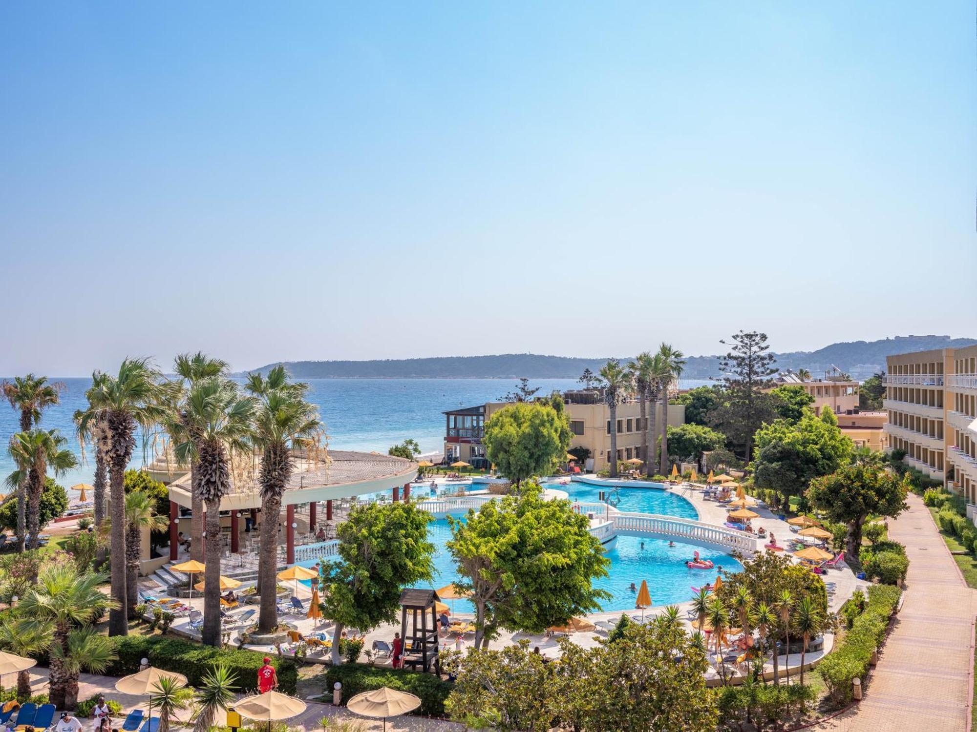 Sunshine Rhodes Hotell 4*